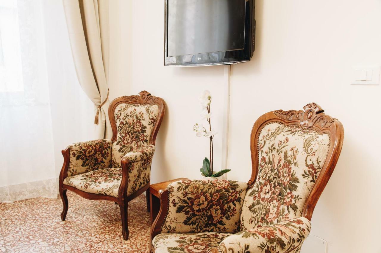Suite Rondanini Рим Экстерьер фото